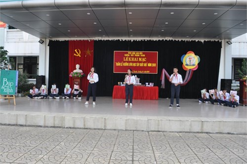 Trường THCS Thượng Thanh tổ chức Lễ khai mạc “Tuần lễ hưởng ứng học tập suốt đời” năm 2018